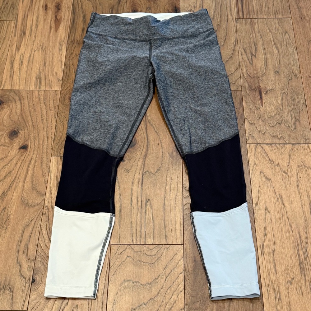 Lululemon Speed Up Crop Leggings Heathered Grey Colorblock Size 8 Zipper Pocket